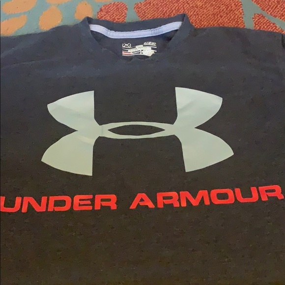 Under Armour Other - Adult small Black, red and gray Under Armor shirt